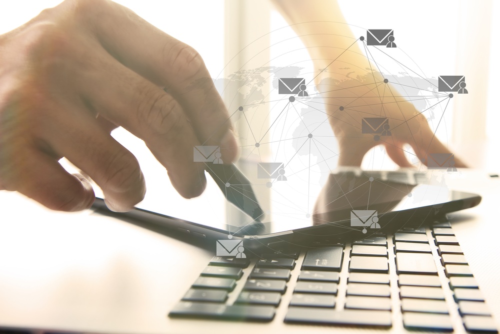 Hand-using-table-device