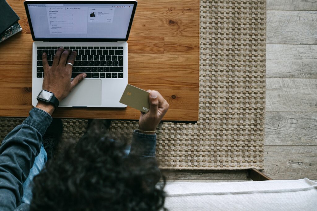 Content Marketing for eCommerce that Wins Clicks, Shopping Carts & Customers’ Hearts